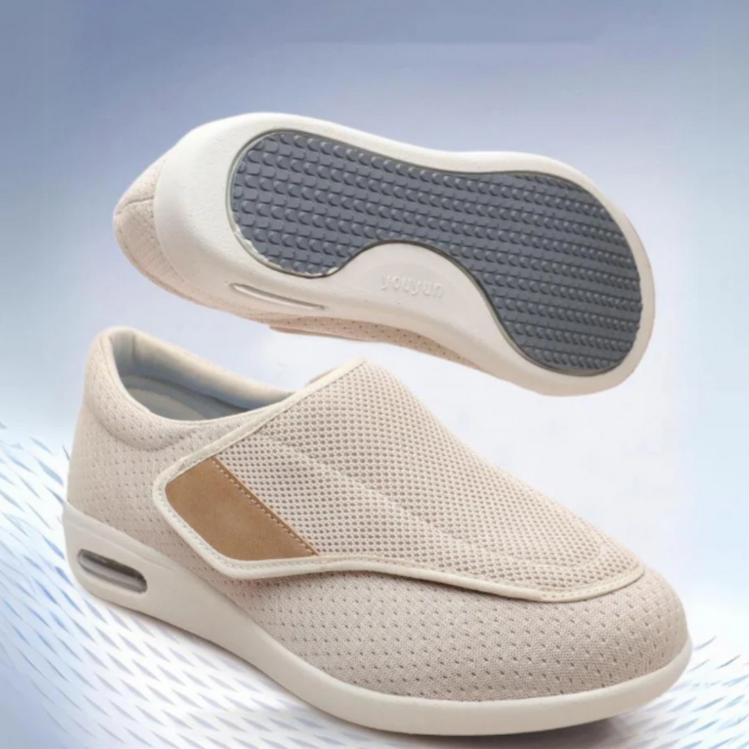 Pilar | Unisex Cozy Footwear