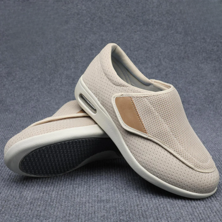 Pilar | Unisex Cozy Footwear