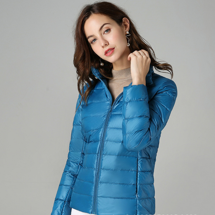 Aurora - Lightweight Ultralight Jacket Filled with White Duck Feathers