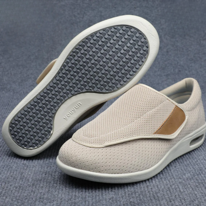 Pilar | Unisex Cozy Footwear
