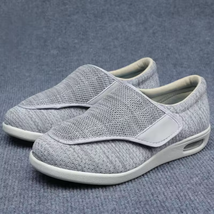 Pilar | Unisex Cozy Footwear