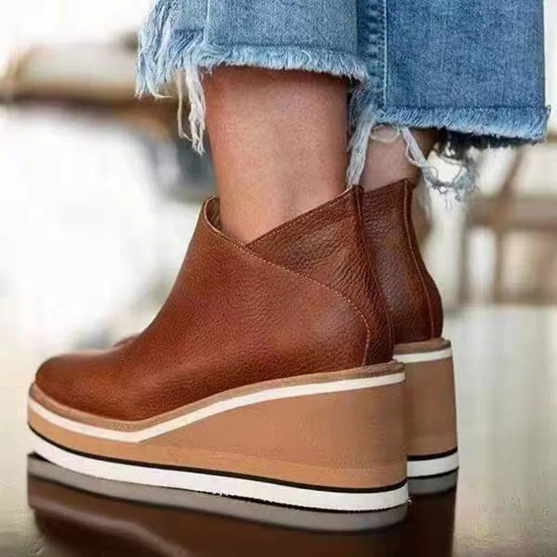 LISANDRA | Stylish Waterproof Boots for Winter Weather