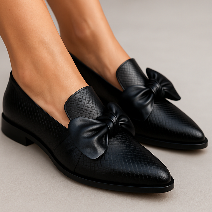 Claudia - Loafer with Bow Detail