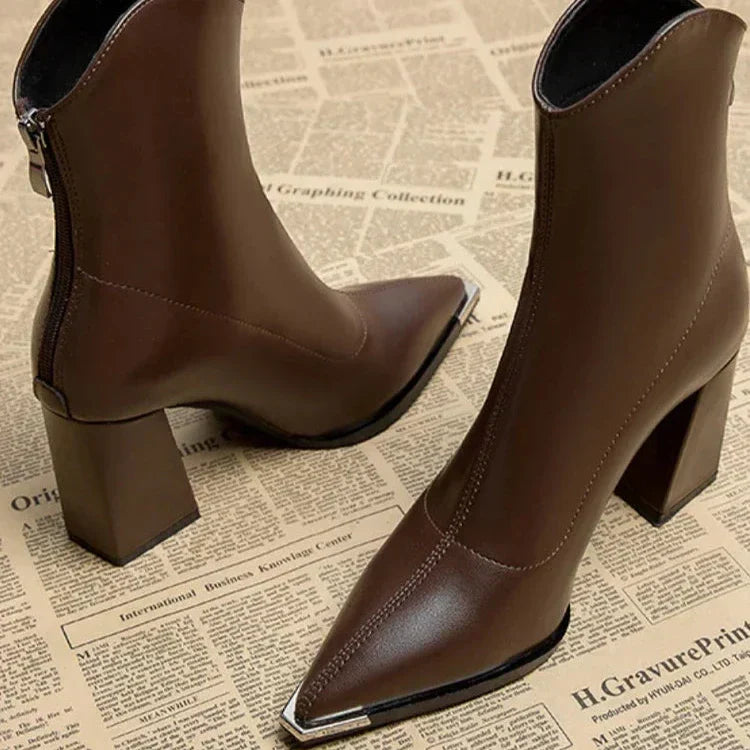 Kendra | Chelsea Boots with Chrome Tip