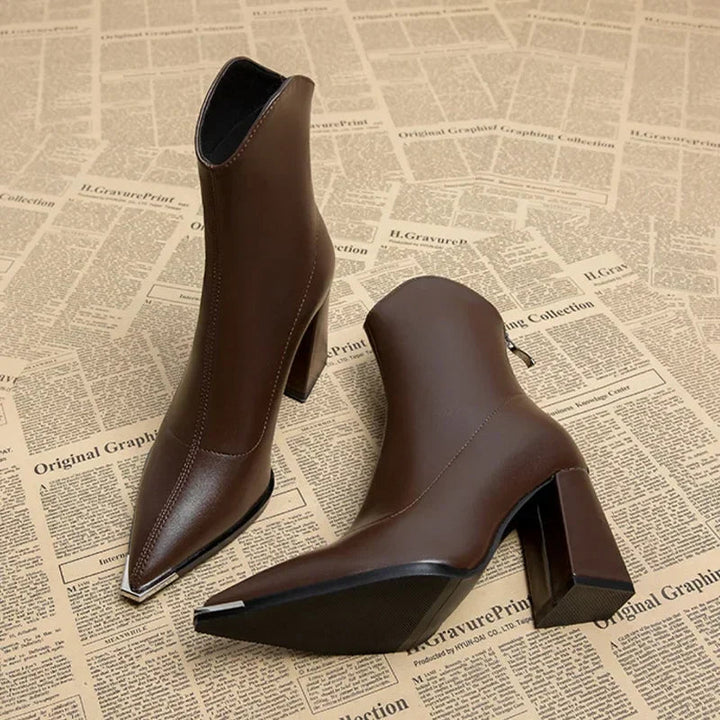 Kendra | Chelsea Boots with Chrome Tip