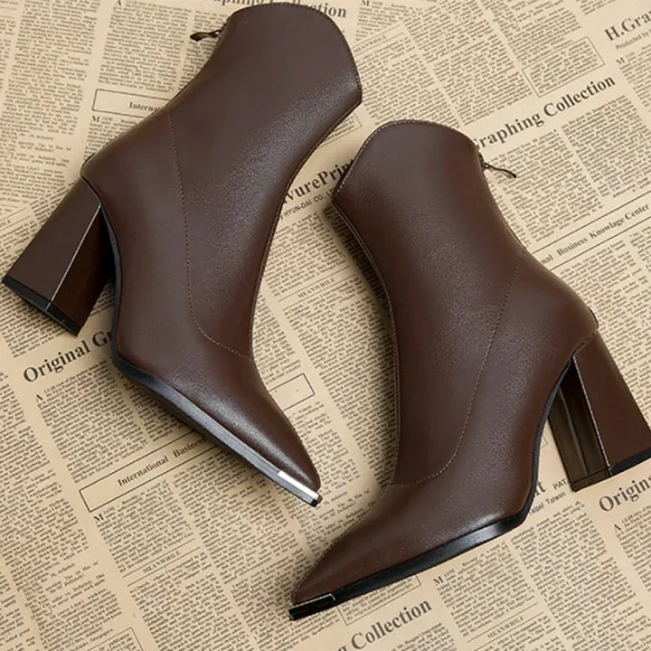Kendra | Chelsea Boots with Chrome Tip