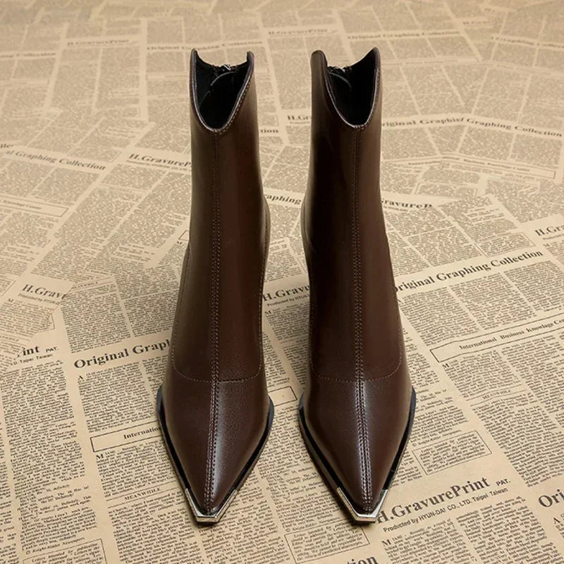 Kendra | Chelsea Boots with Chrome Tip