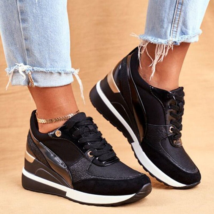 Freya | Comfort-Oriented Orthopedic Sneakers