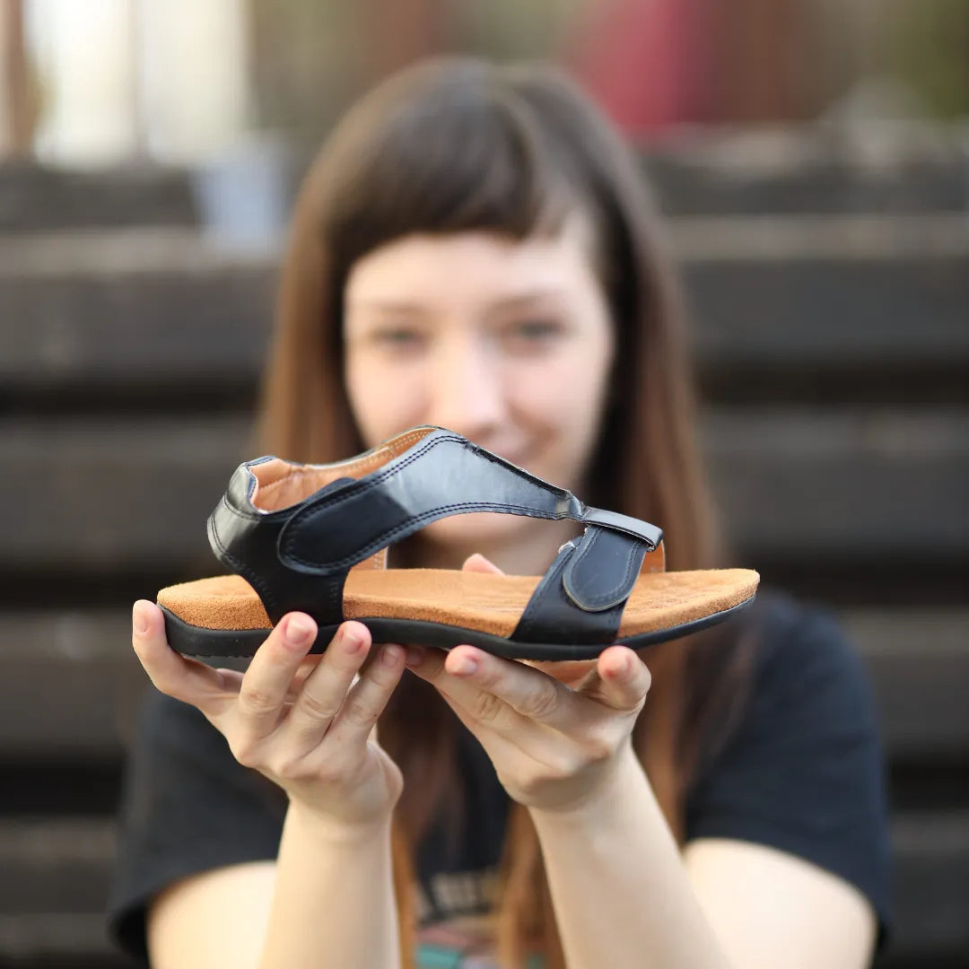 Zinnia | Comfort-Enhancing Ergonomic Sandals for Pain Relief